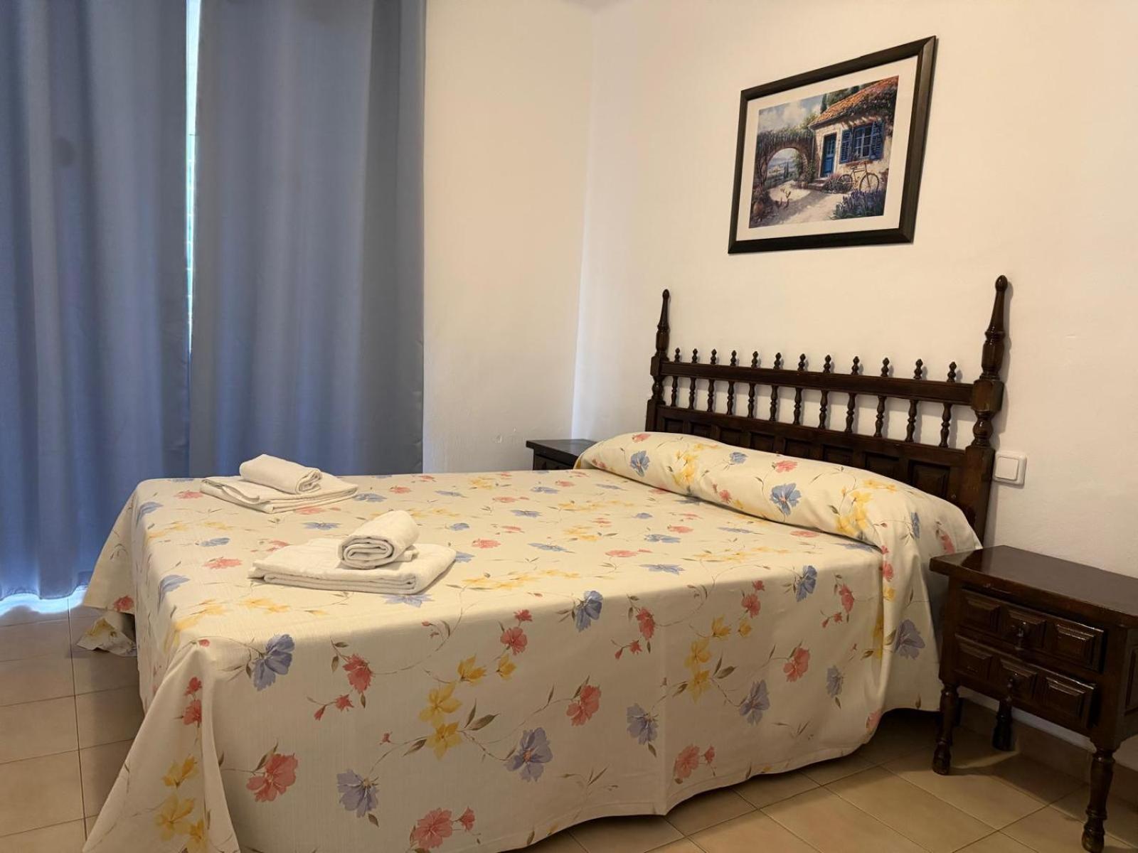 Apartamentos Santa Rosa Palmyra Salou Esterno foto